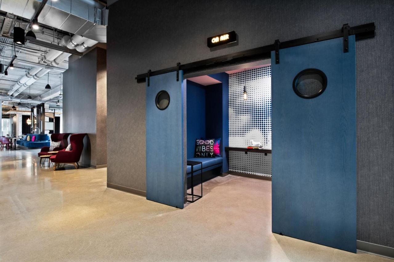Aloft Kansas City Country Club Plaza Екстер'єр фото